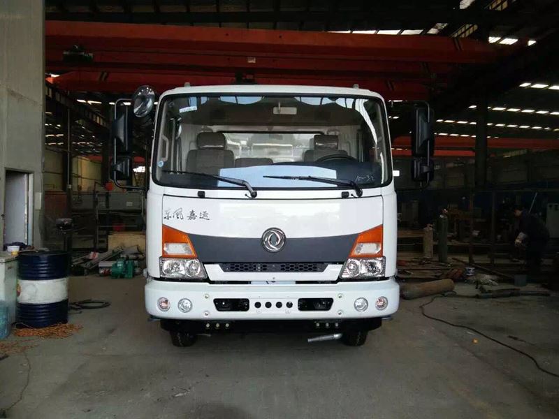 10噸(10方)東風嘉運綠化灑水車圖片 10噸(10方)東風嘉運綠化灑水車圖片