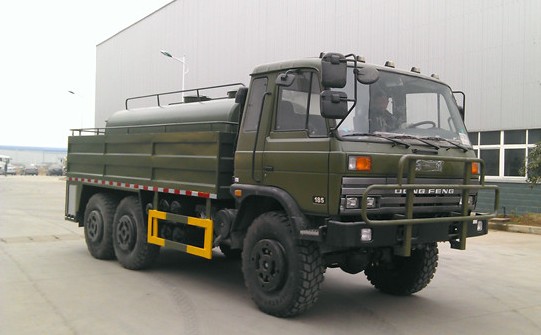 多功能灑水車——沙漠運水車