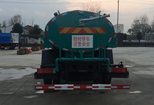 多功能灑水車——東風四驅灑水車4