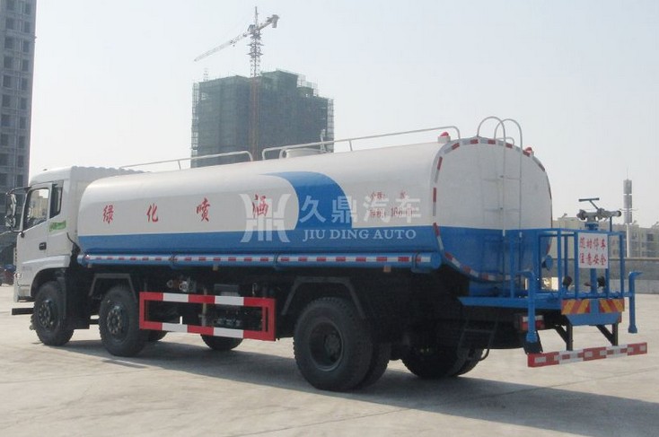 20噸(20方)東風(fēng)特商小三軸綠化灑水車圖片 20噸(20方)東風(fēng)特商小三軸綠化灑水車圖片