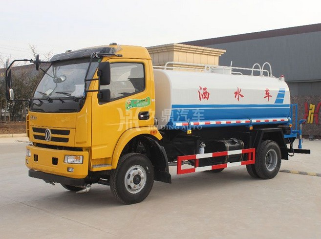 8噸東風大多利卡環衛灑水車圖片 8噸東風大多利卡環衛灑水車圖片