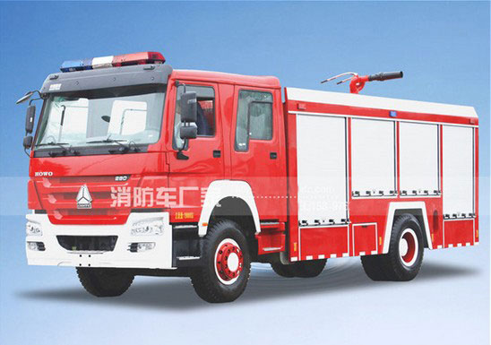 重汽豪沃8噸水罐消防車價格