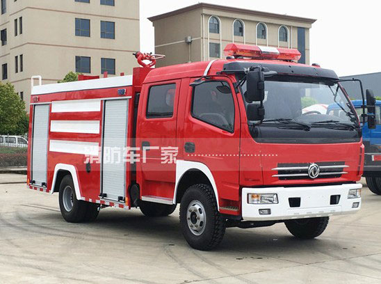 4噸東風多利卡泡沫消防車價格4