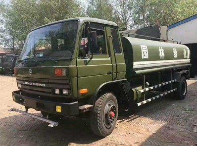 16噸東風(fēng)老款二手灑水車