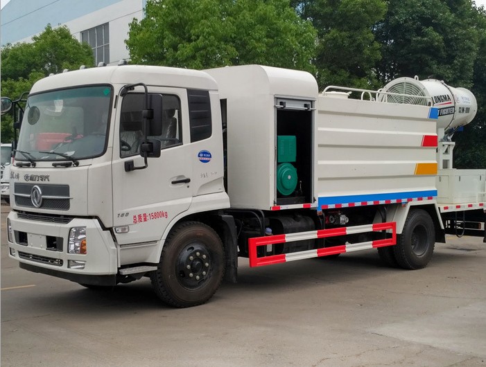 國五10方東風農藥噴灑車