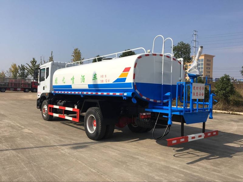 環衛灑水車價格_15噸東風多利卡D9環衛灑水車2