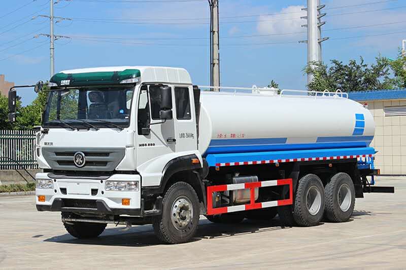 18噸重汽斯太爾后雙橋綠化灑水車廠家價格