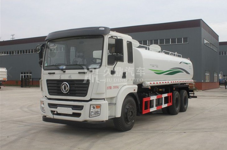 環(huán)衛(wèi)灑水車租賃_東風商用15噸環(huán)衛(wèi)灑水車2