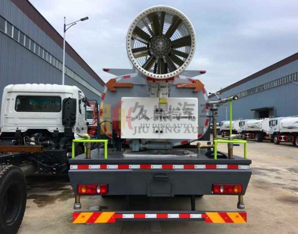 80米風送式霧炮東風天錦多功能抑塵車4