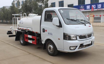 小型灑水車型號(hào)規(guī)格及功率_東風(fēng)途逸2噸小型灑水車