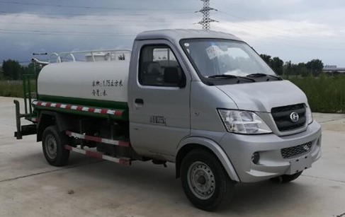 國五昌河藍牌2噸綠化灑水車廠家價格