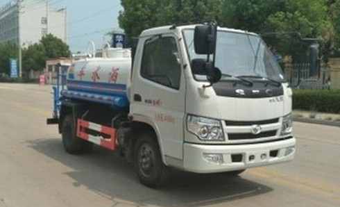 3噸灑水車廠家價格_3噸時風風順藍牌綠化灑水車