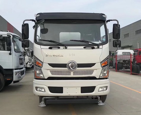 東風(fēng)專底12立方霧炮灑水車圖片 東風(fēng)專底12立方霧炮灑水車圖片