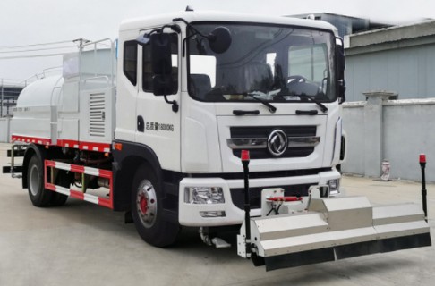 公路灑水車_東風(fēng)多利卡D9高壓路面清洗車