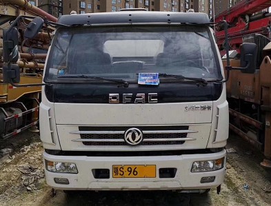 二手帶手續9噸灑水車轉讓,18年的車,玉柴150馬力!3