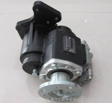 法士特12檔變速箱取力器(HWP-F15/70TQ)