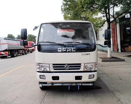 30米東風(fēng)小多利卡抑塵車 30米東風(fēng)小多利卡抑塵車