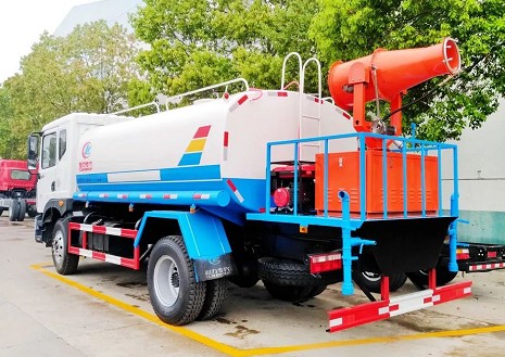 30-35米國五東風大多利卡D9抑塵車 30-35米國五東風大多利卡D9抑塵車