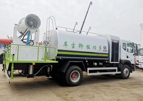 50-100米國五東風(fēng)D9抑塵車 50-100米國五東風(fēng)D9抑塵車