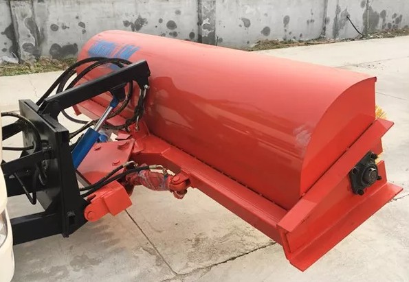 2.5米推置式雪滾 2.5米推置式雪滾