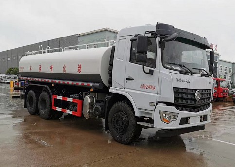 國(guó)六19方東風(fēng)D3L后雙橋?yàn)⑺?chē) 國(guó)六19方東風(fēng)D3L后雙橋?yàn)⑺?chē)