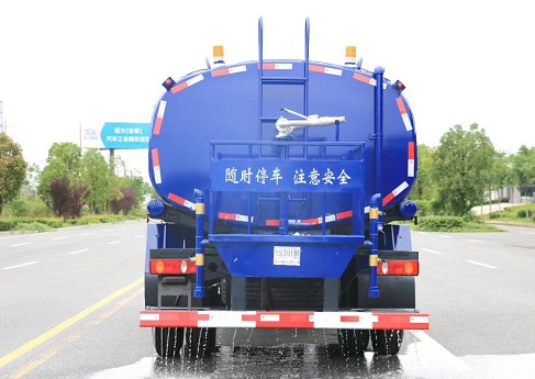 國六15方東風柳汽乘龍L3灑水車圖片 國六15方東風柳汽乘龍L3灑水車圖片