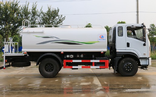 國六12噸東風(fēng)專底D1L灑水車圖片 國六12噸東風(fēng)專底D1L灑水車圖片