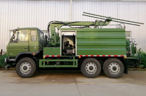 東風六驅光伏板清洗車圖片 東風六驅光伏板清洗車圖片