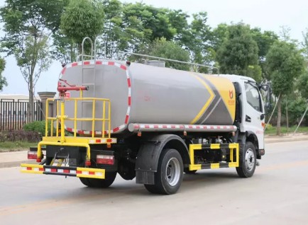 8噸灑水車(chē)價(jià)格_國(guó)六8-10噸江淮駿鈴綠化灑水車(chē)廠家價(jià)格4