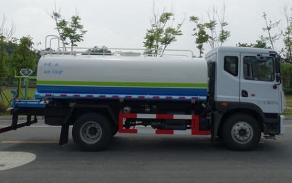 東風多利卡12噸灑水車圖片 東風多利卡12噸灑水車圖片