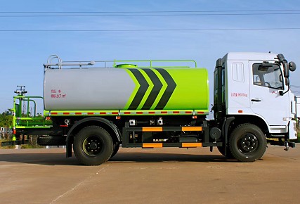 國(guó)六12方東風(fēng)華神F5灑水車圖片 國(guó)六12方東風(fēng)華神F5灑水車圖片