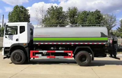 國(guó)六東風(fēng)14噸天然氣灑水車圖片 國(guó)六東風(fēng)14噸天然氣灑水車圖片