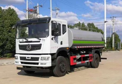 國(guó)六東風(fēng)14噸天然氣灑水車圖片 國(guó)六東風(fēng)14噸天然氣灑水車圖片