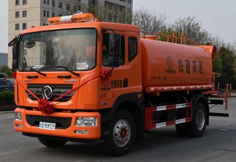 國六12方東風多利卡D9灑水車圖片 國六12方東風多利卡D9灑水車圖片