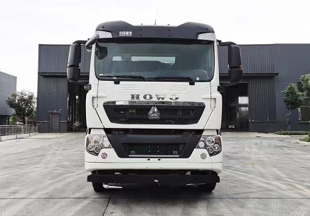 國六重汽豪沃后雙橋抑塵車圖片 國六重汽豪沃后雙橋抑塵車圖片