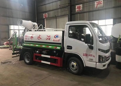 國六藍牌2.5方躍進福運S80灑水車圖片 國六藍牌2.5方躍進福運S80灑水車圖片