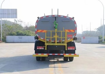 國六福田時代領航小三軸20方灑水車圖片 國六福田時代領航小三軸20方灑水車圖片