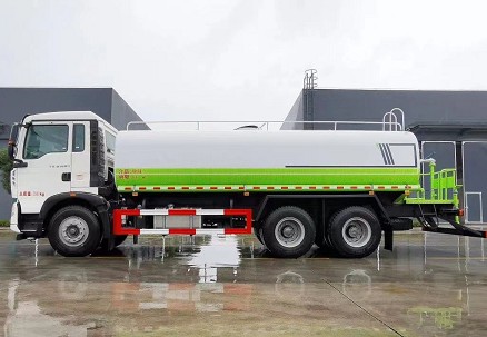 國六重汽豪沃TX后雙橋灑水車圖片 國六重汽豪沃TX后雙橋灑水車圖片