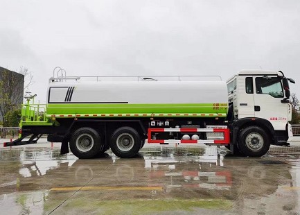 國六重汽豪沃TX后雙橋灑水車圖片 國六重汽豪沃TX后雙橋灑水車圖片