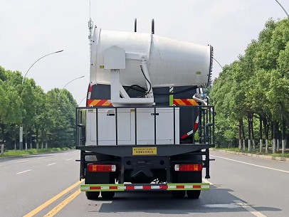 國(guó)六福田歐航12方多功能抑塵車圖片 國(guó)六福田歐航12方多功能抑塵車圖片