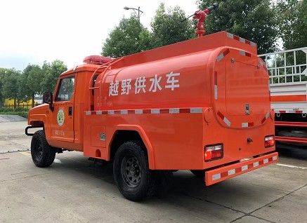 北汽勇士四驅越野供水車圖片 北汽勇士四驅越野供水車圖片