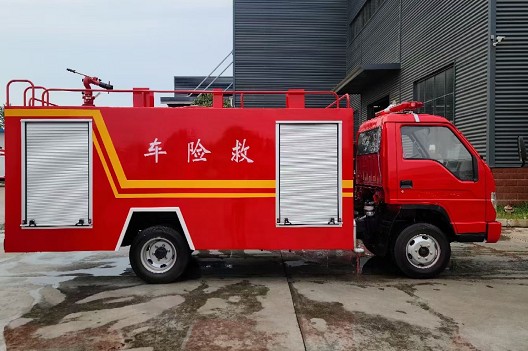 福田時(shí)代出口型消防救險(xiǎn)車 福田時(shí)代出口型消防救險(xiǎn)車