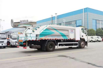 電動灑水車型號及參數(shù)_電動小型灑水車_10噸福田純電動抑塵車4