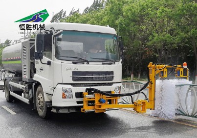 灑水車加裝護(hù)欄清洗設(shè)備 灑水車加裝護(hù)欄清洗設(shè)備
