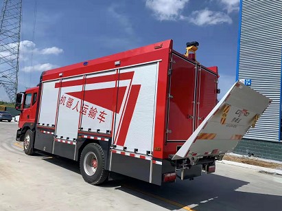 消防機(jī)器人運(yùn)載車(chē)多方位圖片 消防機(jī)器人運(yùn)載車(chē)多方位圖片