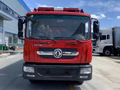 消防機(jī)器人運(yùn)載車(chē)多方位圖片 消防機(jī)器人運(yùn)載車(chē)多方位圖片