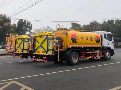 (gu)12|L(fng)D9ˮ܇(ch)ײ_܇(ch)