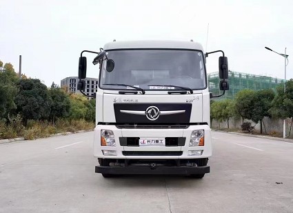 國六東風專底D3V前四后八26方灑水車 國六東風專底D3V前四后八26方灑水車