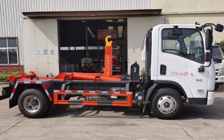 國六東風柳汽乘龍L2藍牌勾臂垃圾車 國六東風柳汽乘龍L2藍牌勾臂垃圾車