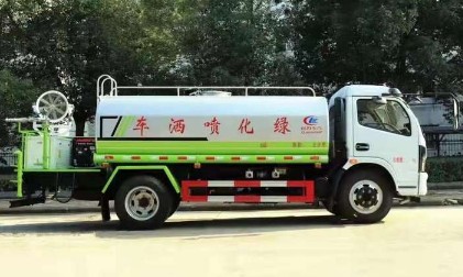 東風福瑞卡10噸灑水車圖片 東風福瑞卡10噸灑水車圖片
